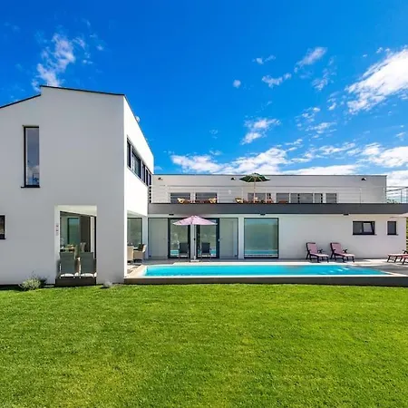 Villa Elsa With Private Pool Overlooking Private Olive Grove Krnica