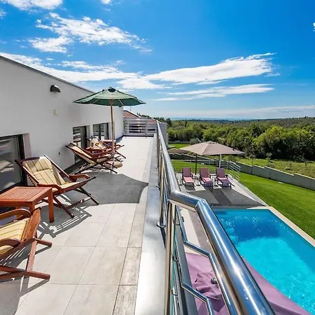Willa Elsa With Private Pool Overlooking Private Olive Grove