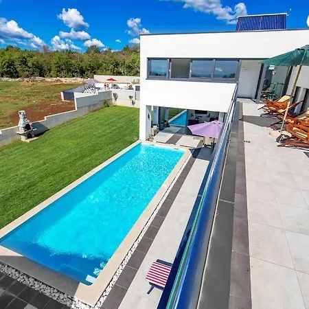 Elsa With Private Pool Overlooking Private Olive Grove *